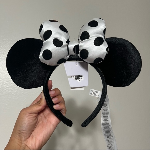 Disney - Vintage Black and White Minnie Ears - Picture 1 of 4